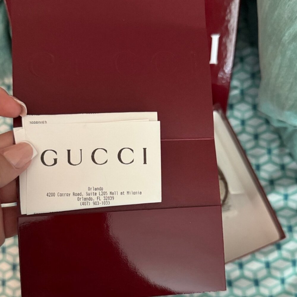 Authentic Gucc Crossbody bag - Picture 4 of 4